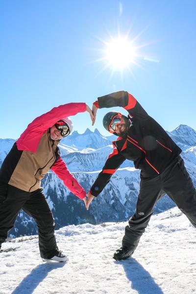 St S'Opening_Saint-Sorlin-d'Arves - Couple en ski
