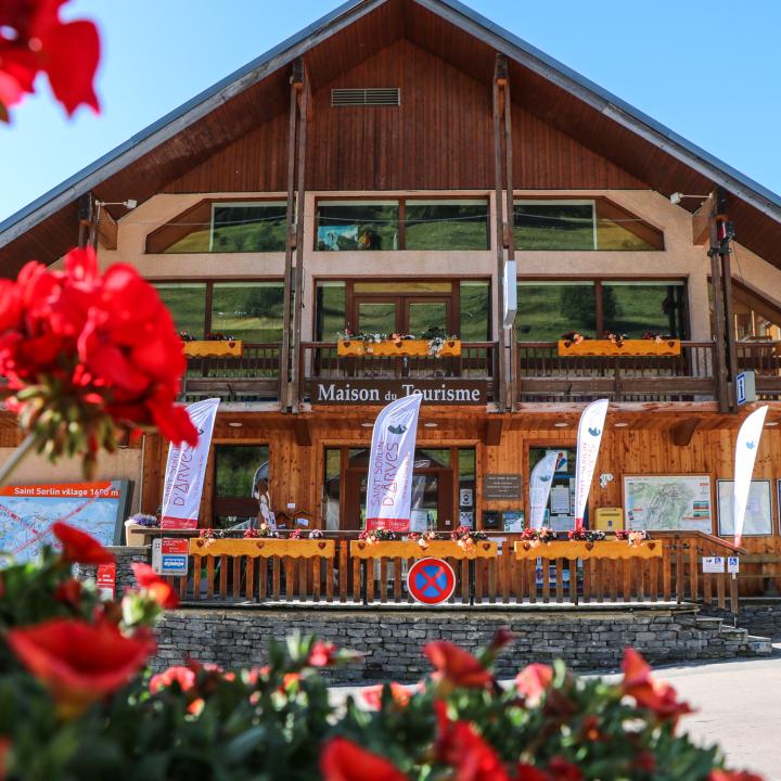 Office de Tourisme de Saint Sorlin d'Arves fleurie