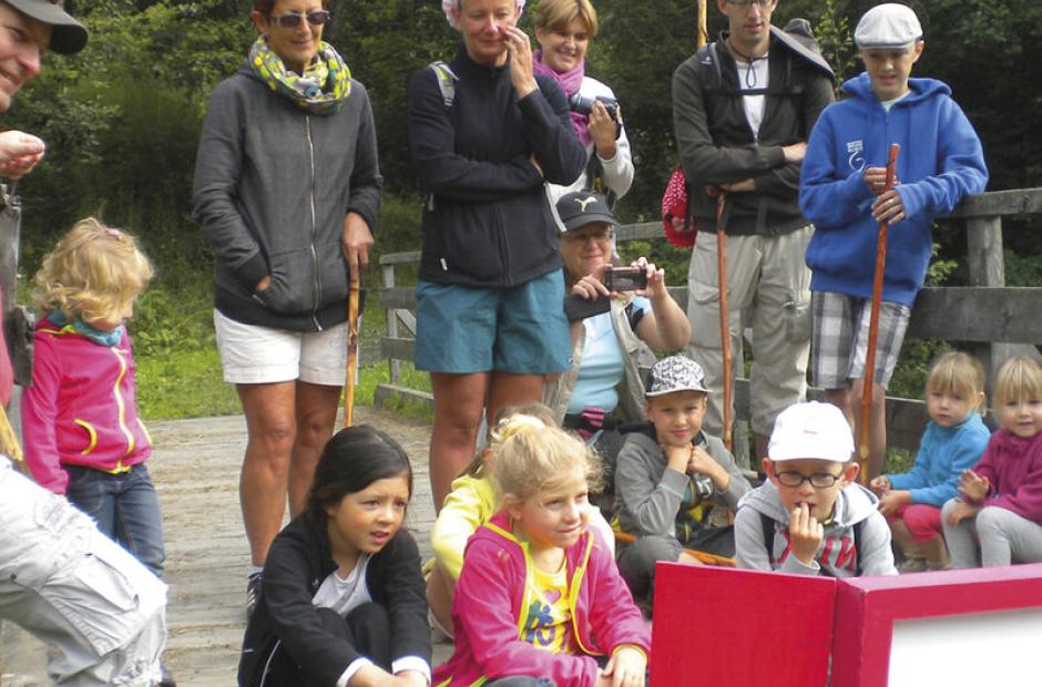 Histoire à petits pas - Histoire à petits pas