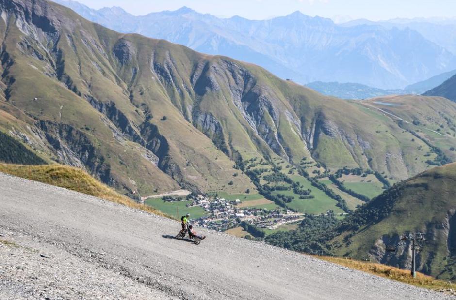 Fauteuil tout terrain Cimgo_Saint-Sorlin-d'Arves - CIMGO Fauteuil tout terrain Cimgo_Saint-Sorlin-d'Arves - CIMGO