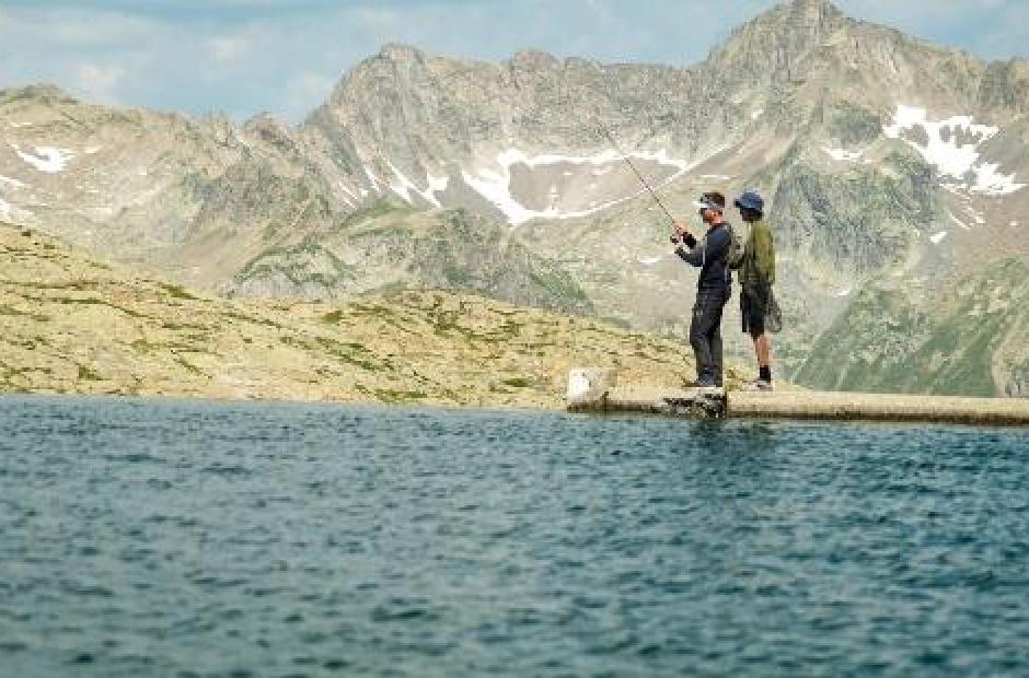 Pêche en montagne tous niveaux avec un moniteur guide