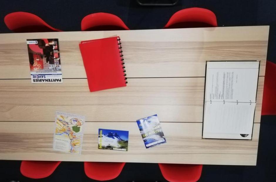 Agence immobilière Mont Blanc - Agence vue intérieure