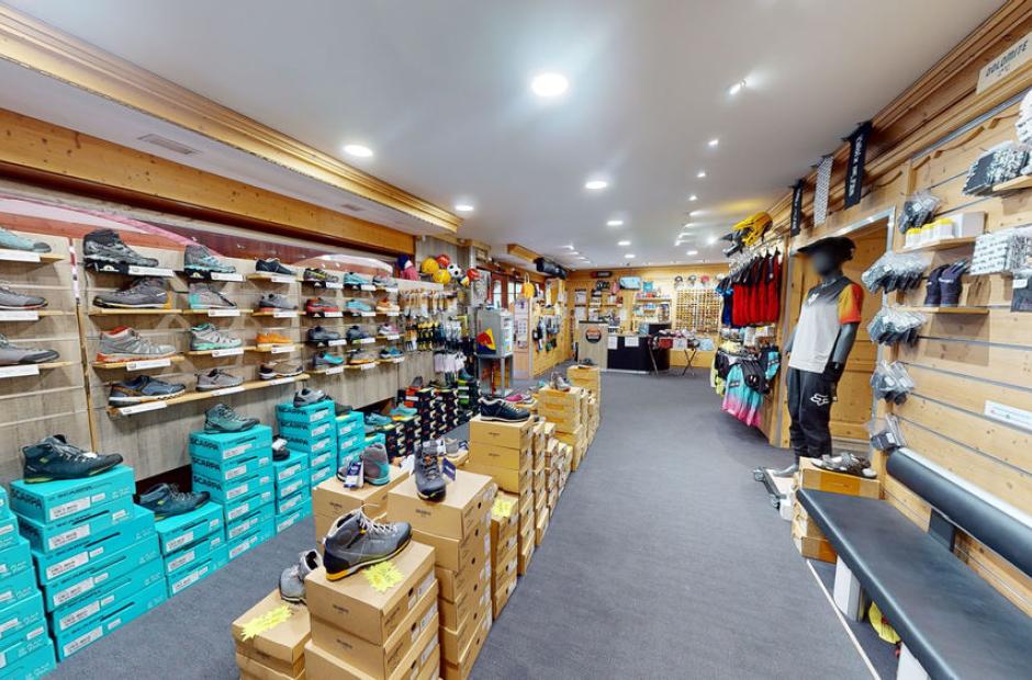 Sport 2000 Arthur sports Intérieur magasin - Sport 2000 Arthur sports Intérieur magasin Sport 2000 Arthur sports Intérieur magasin - Sport 2000 Arthur sports Intérieur magasin
