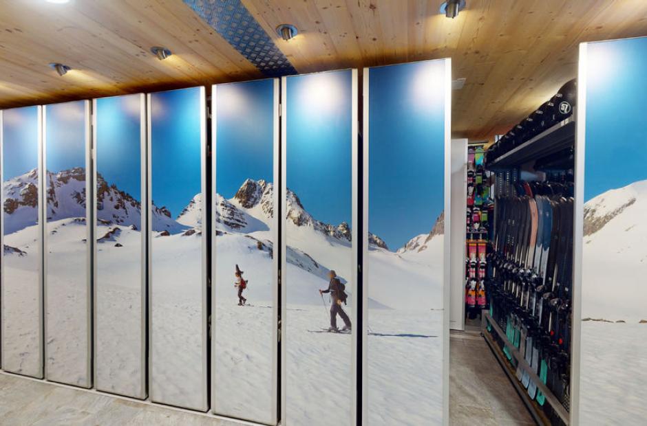 Sport 2000 Arthur sports Local skis - Sport 2000 Arthur sports Local skis Sport 2000 Arthur sports Local skis - Sport 2000 Arthur sports Local skis