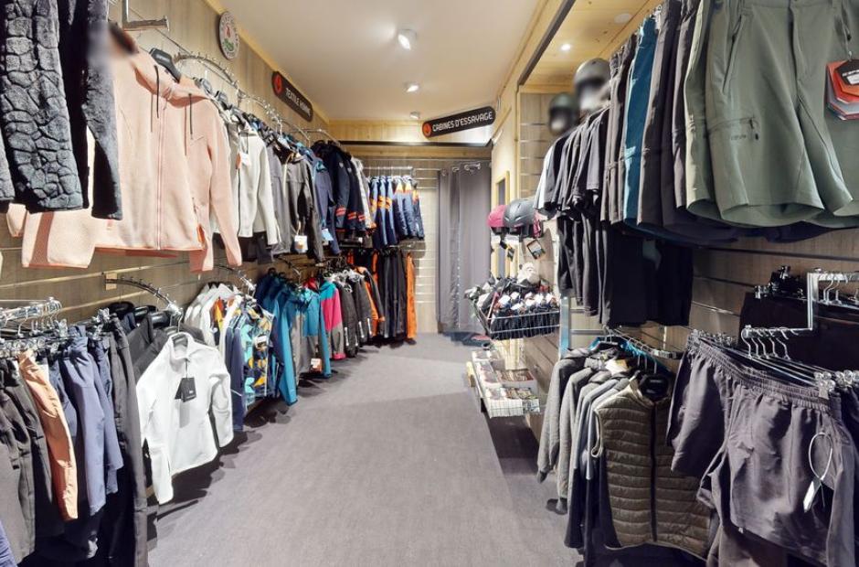 Sport 2000 Arthur sports Intérieur magasin - Sport 2000 Arthur sports Intérieur magasin Sport 2000 Arthur sports Intérieur magasin - Sport 2000 Arthur sports Intérieur magasin