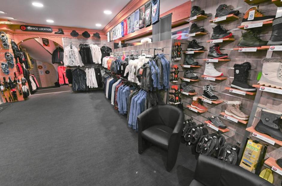 Sport 2000 Arthur sports Intérieur magasin - Sport 2000 Arthur sports Intérieur magasin Sport 2000 Arthur sports Intérieur magasin - Sport 2000 Arthur sports Intérieur magasin