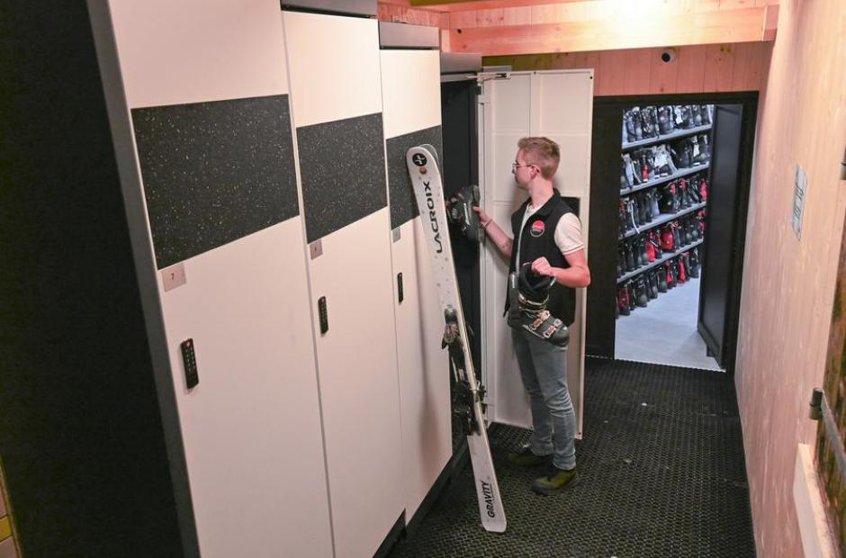 Sport 2000 Arthur sports Intérieur magasin - Sport 2000 Arthur sports Intérieur magasin Sport 2000 Arthur sports Intérieur magasin - Sport 2000 Arthur sports Intérieur magasin