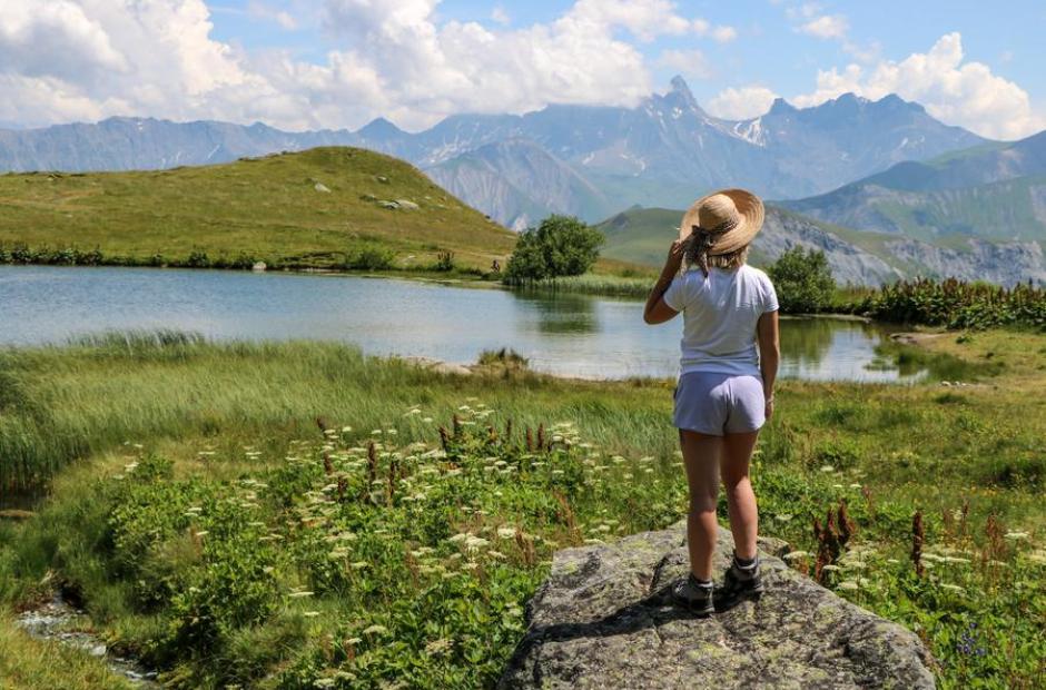 Pause devant le Lac Laitelet -