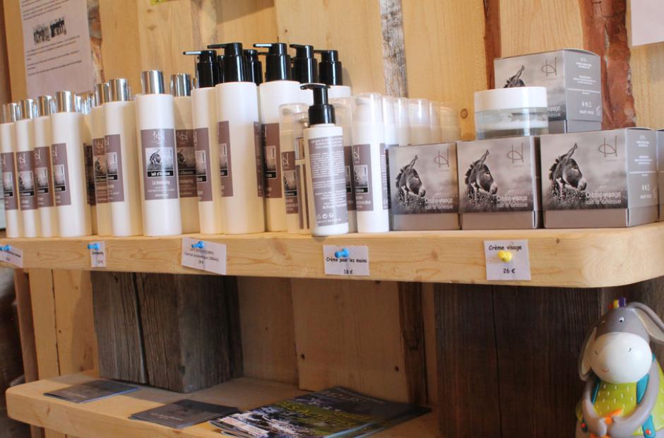 Produits au lait d'anesse - Saint Jean d'Arves Les Sybelles - Produits au lait d'anesse - Saint Jean d'Arves Les Sybelles