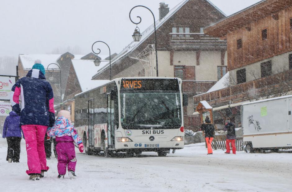 Navette sybelle - navette sybelle dans le village