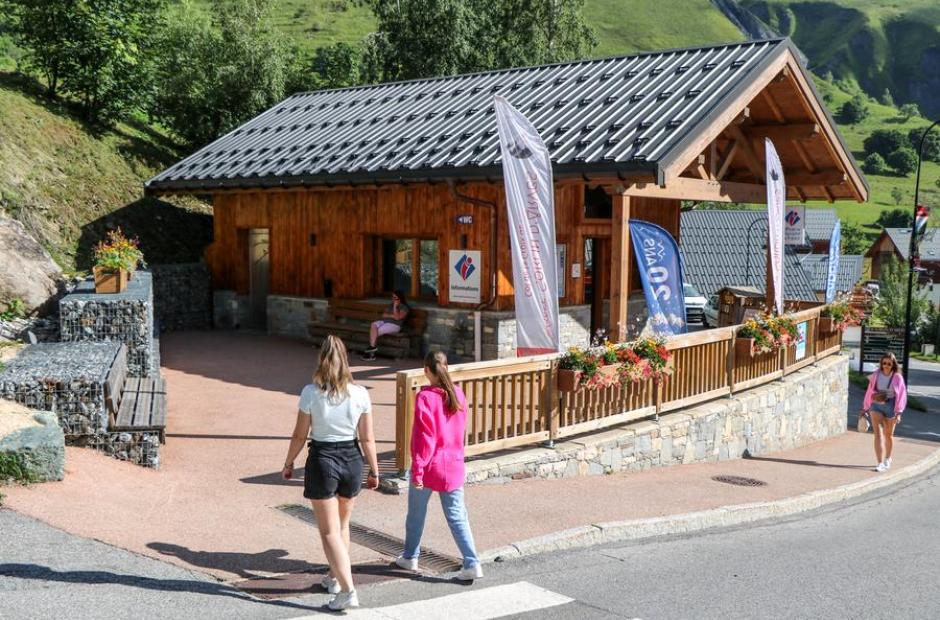 Bureau d'Information Touristique - Vue extérieure été