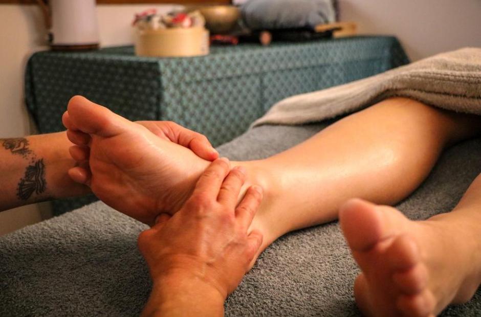 Réflexologie plantaire et massages