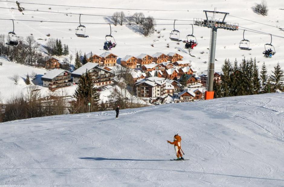 Domaine skiable Saint Sorlin d'Arves - Les Sybelles® - Sorlinette dévallant la piste Claforay