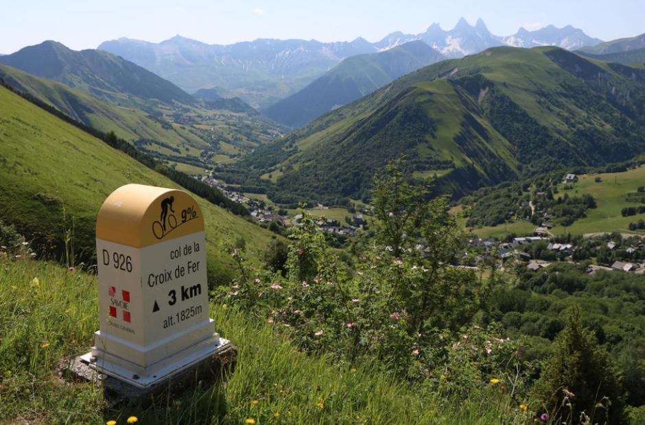 Borne Col de la croix de Fer - Borne Col de la croix de Fer