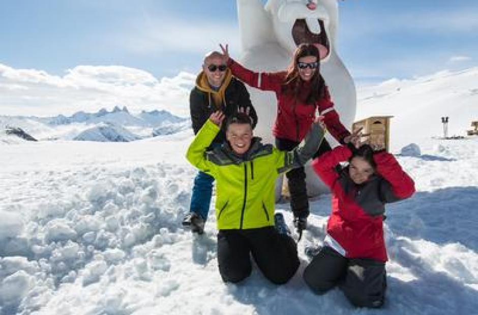 Selfie avec Snowpy @SnowpyMountain @LaToussuire - Selfie avec Snowpy @SnowpyMountain @LaToussuire