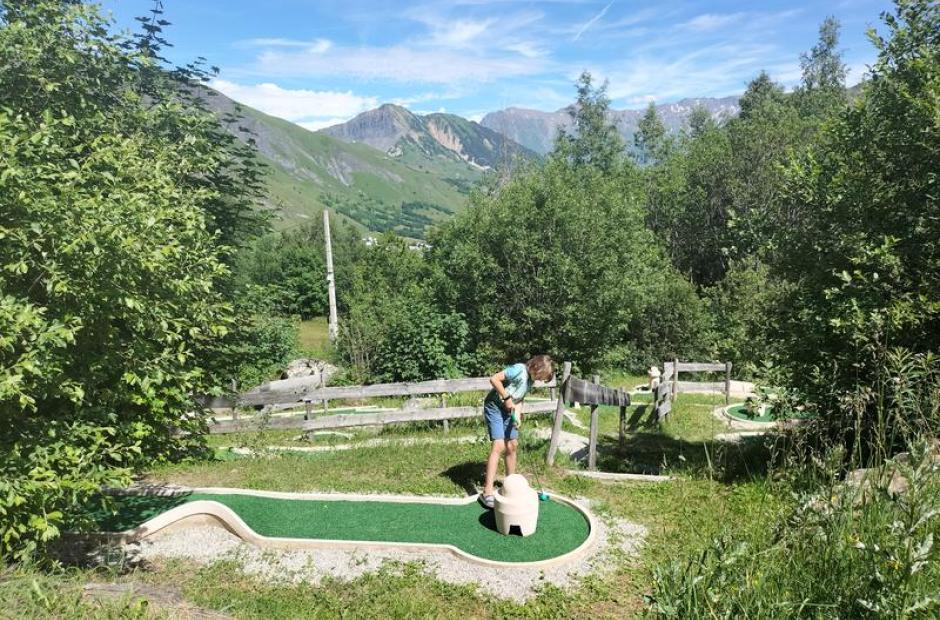 Mini Golf_Saint-Sorlin-d'Arves