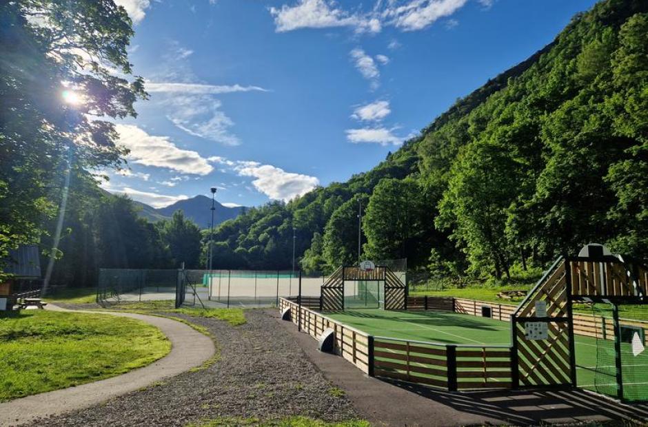 Terrain multisports &amp; tennis - Terrain multisports &amp; tennis