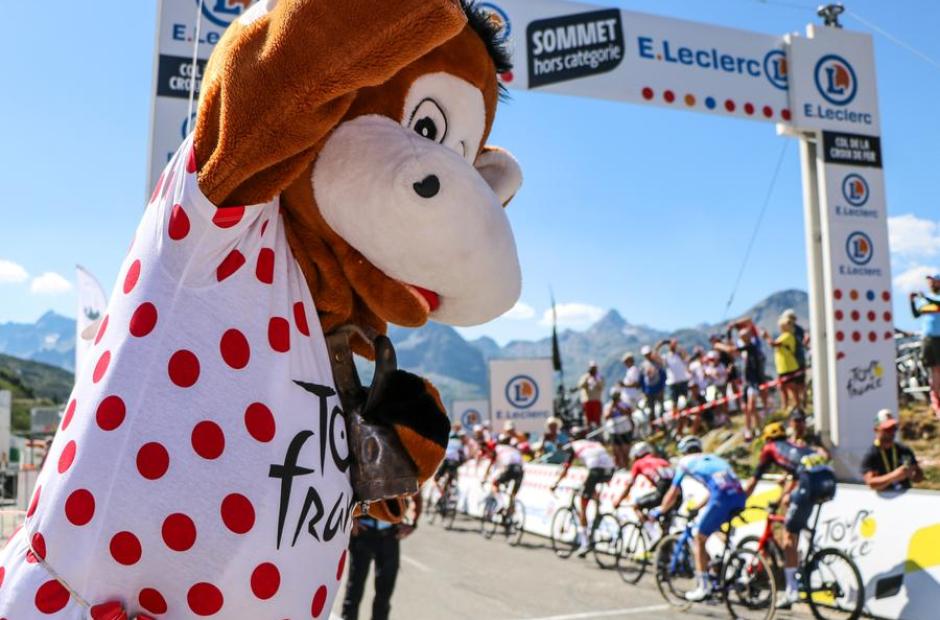 Tour de France 2026_Saint-Sorlin-d'Arves - Sorlinette en maillot à pois au Col de la Croix de Fer