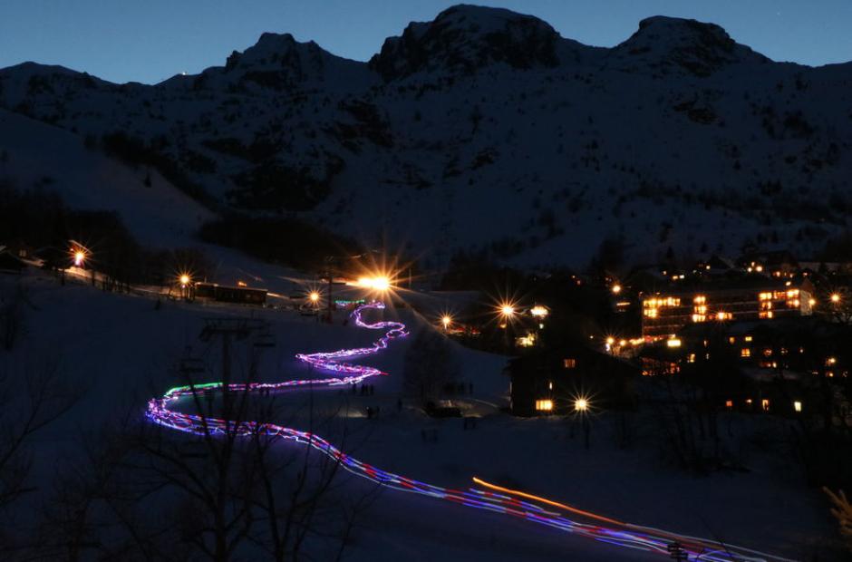 Descente aux flambeaux des enfants - Descente aux flambeaux des enfants Descente aux flambeaux des enfants - Descente aux flambeaux des enfants