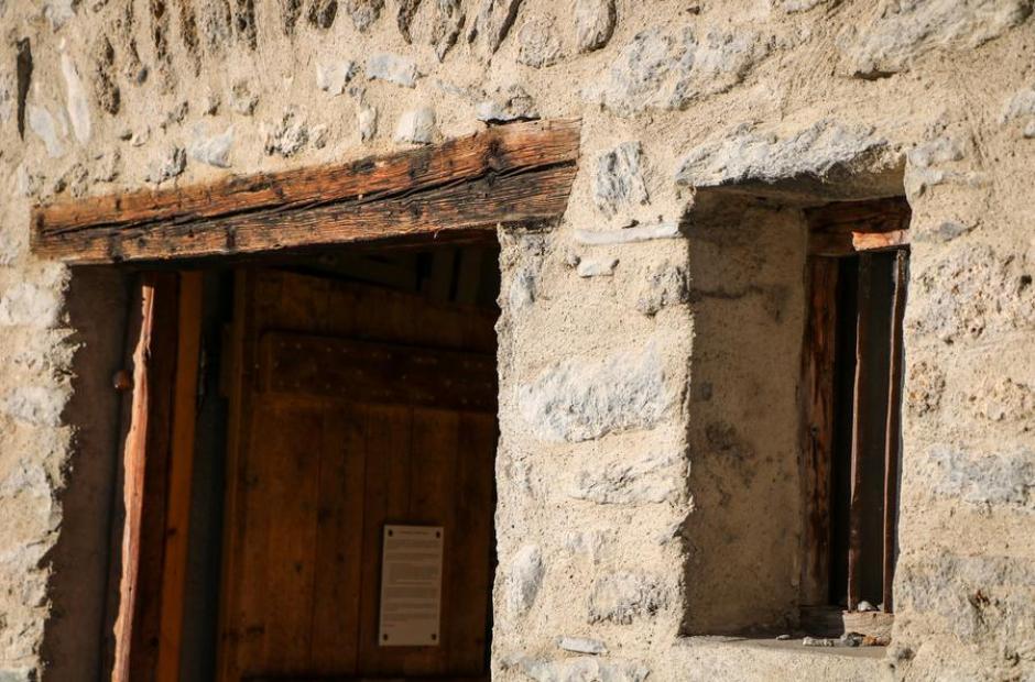 Vente de pain au Vieux Four_Saint-Sorlin-d'Arves - Extérieur du Vieux four de Saint Sorlin d'Arves