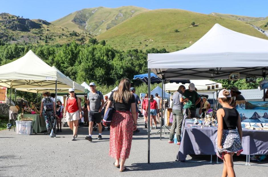 Marché des producteurs locaux &amp; commerçants_Saint-Sorlin-d'Arves