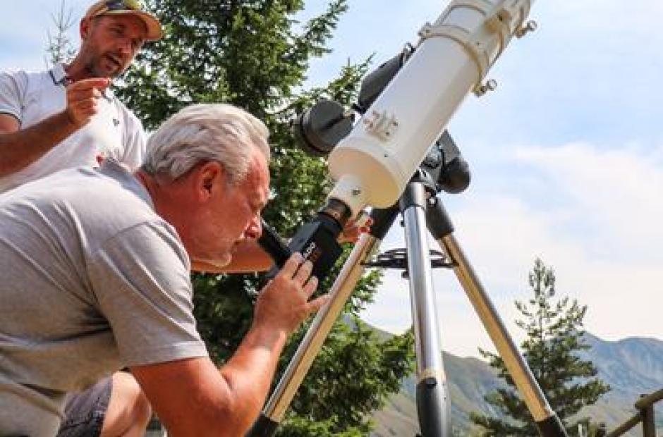 Observation au télescope - Observation au télescope
