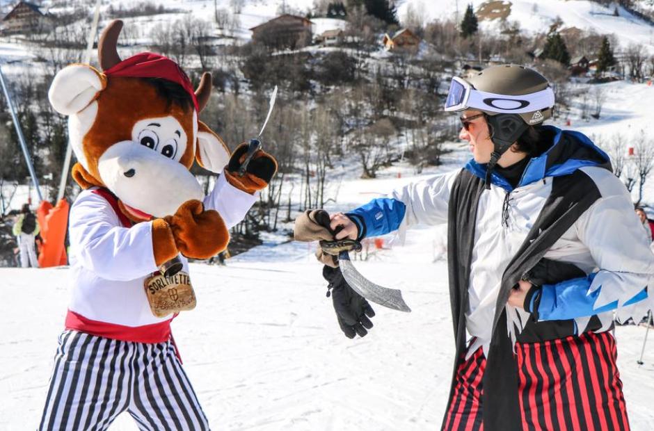 Semaine Carnaval_Saint-Sorlin-d'Arves - Sorlinette déguisée pour le Carnaval