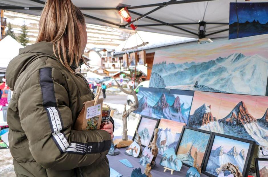 Marché des producteurs locaux &amp; commerçants_Saint-Sorlin-d'Arves - Marché