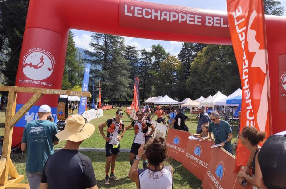 L'Échappée Belle - Le Défi de Maurienne_Saint-Jean-de-Maurienne - arrivée 2025