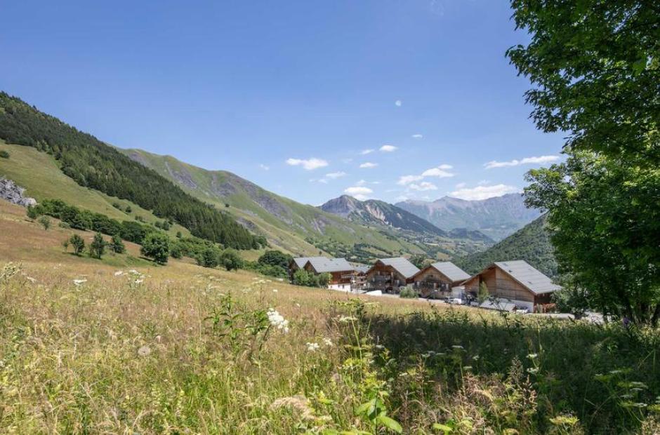 Le Hameau de l'Alpage Vacancéole - Vue extérieure été