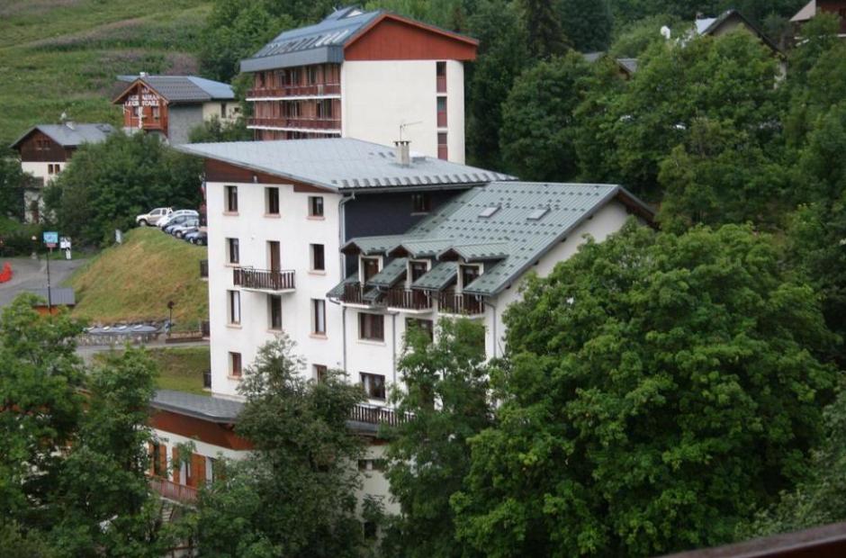 Balcons de St So - Vue extérieure été