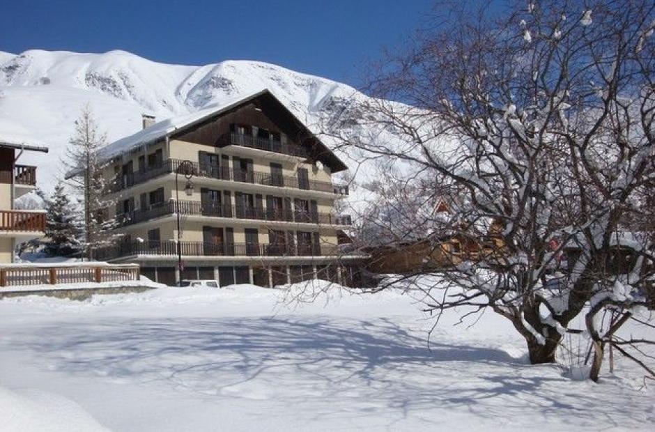 Le Génépi - Vue extérieure hiver Le Génépi - Vue extérieure hiver