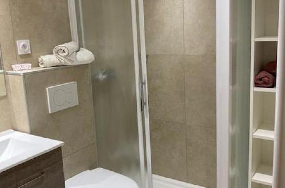 Le Chardon Bleu - Intérieur appartement 7 - Le Chardon Bleu - Intérieur appartement 7 Le Chardon Bleu - Intérieur appartement 7 - Le Chardon Bleu - Intérieur appartement 7