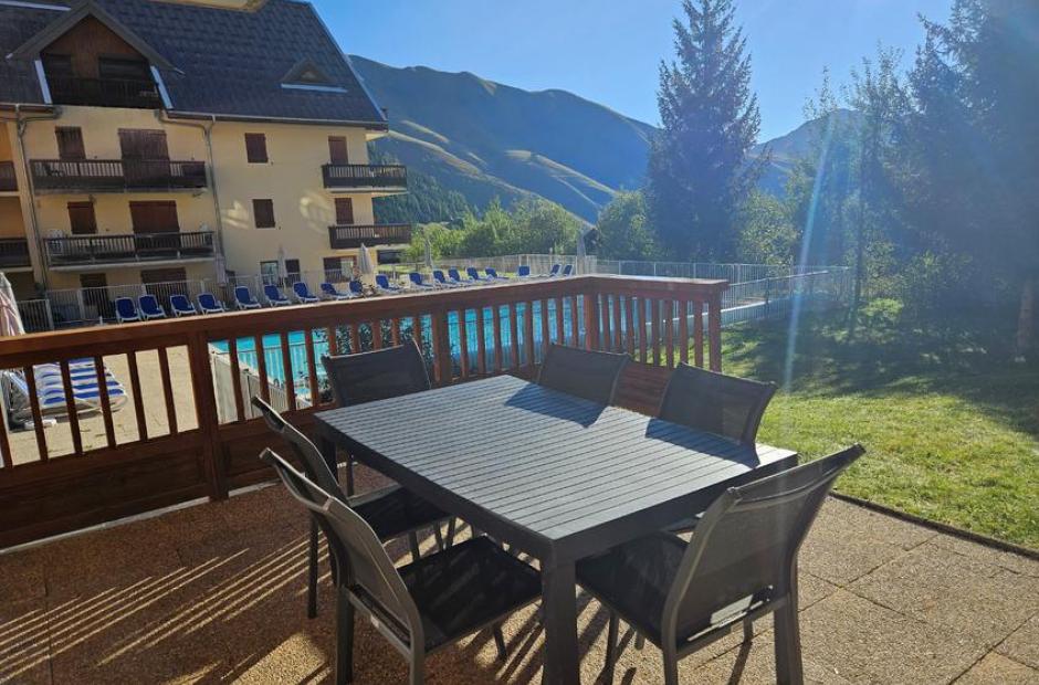 Sybelles Odalys D04 - 8 personnes_Saint-Sorlin-d'Arves - Vue terrasse