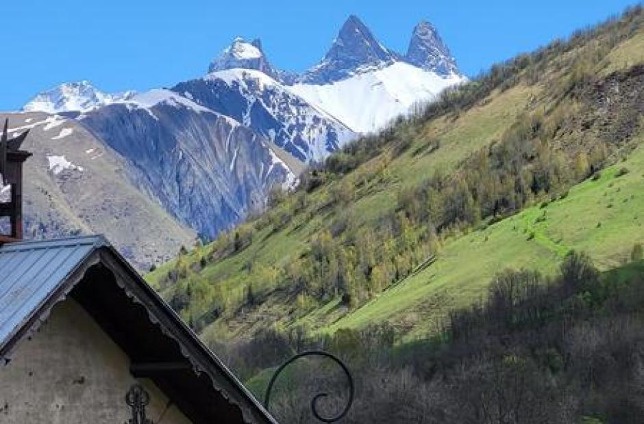 Le Poutçon - Vue extérieure été