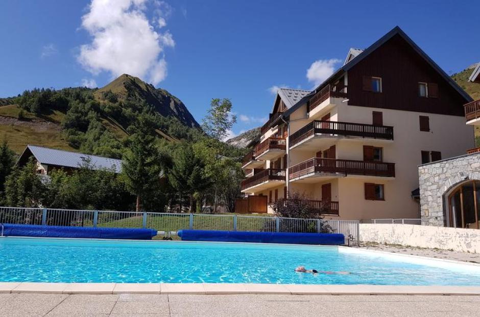 &quot;Au Coeur Savoyard&quot; - Piscine Résidence les Sybelles