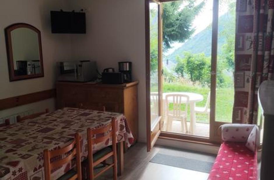 Sybelles D03 – 6 personnes_Saint-Sorlin-d'Arves - Pièce vie 1