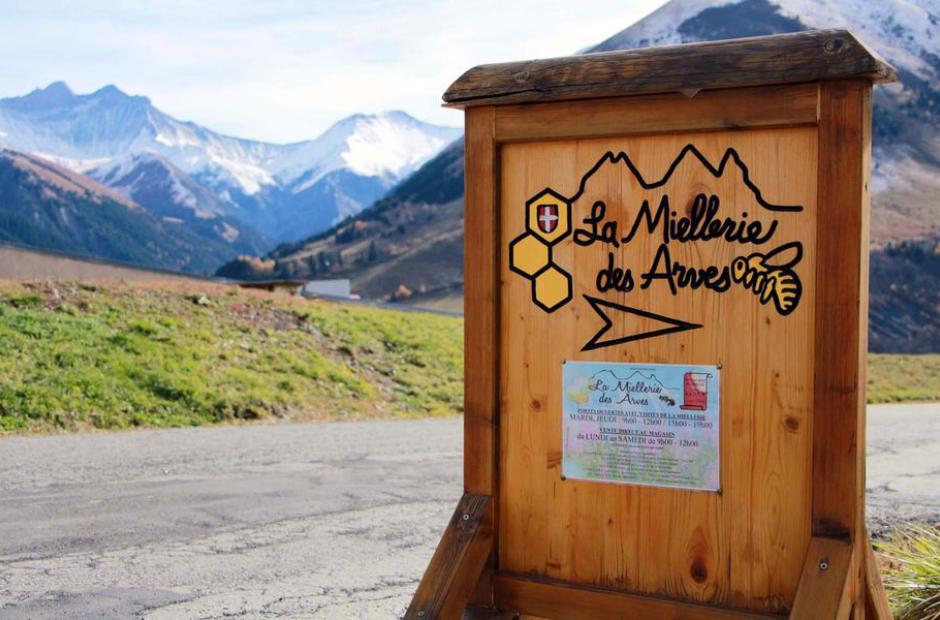 Miellerie des Arves - Panneau logotype Miellerie des Arves - Panneau logotype
