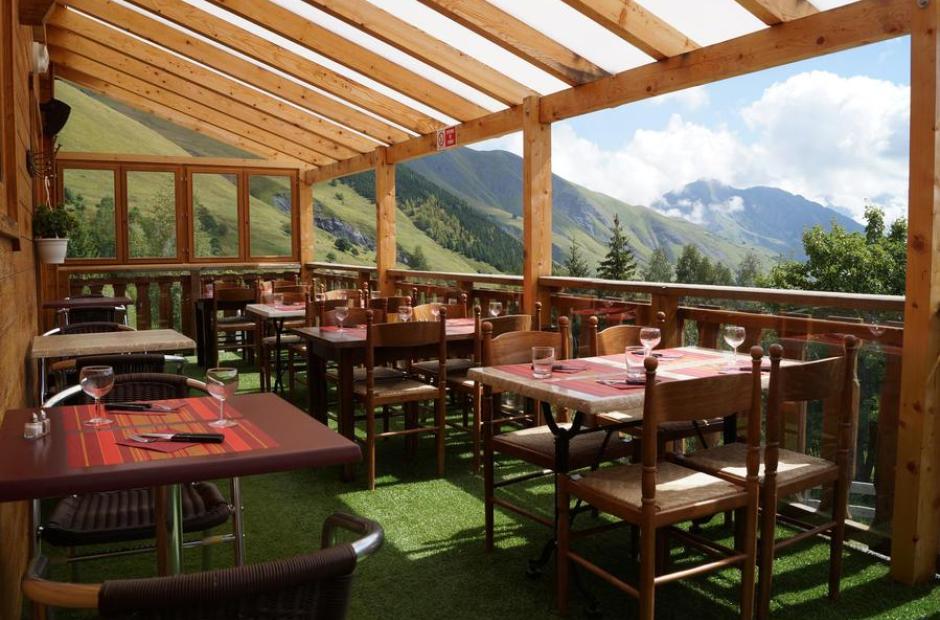 Terrasse Le Trappeur -