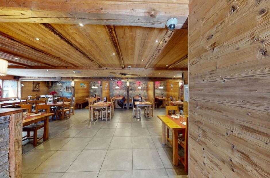 La Petite Ferme Intérieur restaurant - La Petite Ferme Intérieur restaurant La Petite Ferme Intérieur restaurant - La Petite Ferme Intérieur restaurant