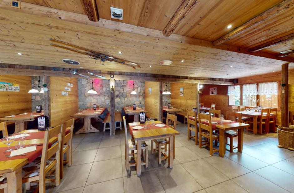 La Petite Ferme Intérieur restaurant - La Petite Ferme Intérieur restaurant La Petite Ferme Intérieur restaurant - La Petite Ferme Intérieur restaurant