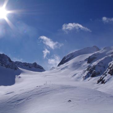 Etendard - hiver - Alpinisme - Etendard Saint Sorlin d'Arves