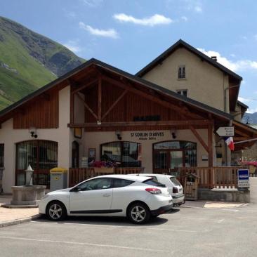 Poste et Mairie - 