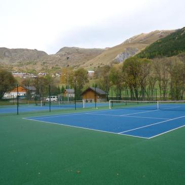 Terrain de tennis - 