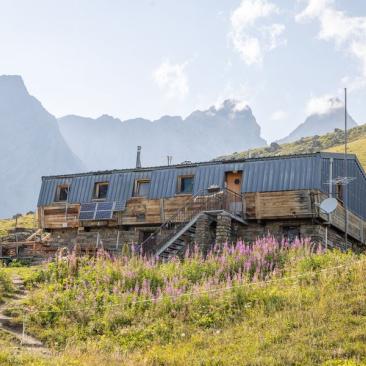 le refuge des aiguilles d'arves - le refuge des aiguilles d'arves