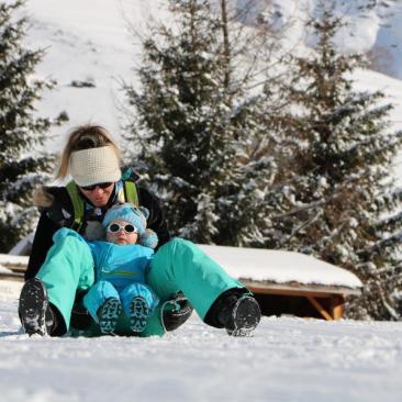 Aire de luge - Famille aire de luge