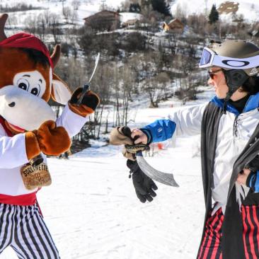 Semaine Carnaval_Saint-Sorlin-d'Arves - Sorlinette déguisée pour le Carnaval