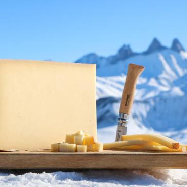 Devine le poids du Beaufort_Saint-Sorlin-d'Arves - Beaufort