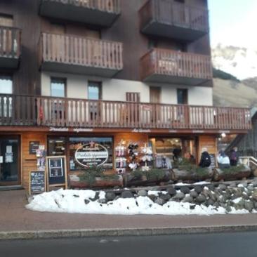 Les Carlines - Vue extérieure hiver