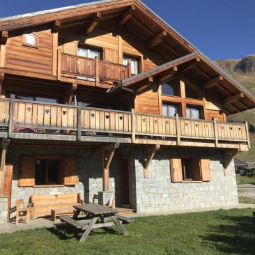 Chalet la Folatière - Vue extérieure été